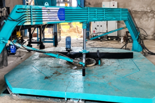BM 2500 Hydraulic System